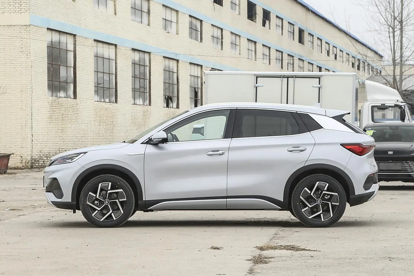 Best Hot sale byd yuan plus ev 2024 Long range Electric Energy Vehicle Skiing white appearance Supplier, Service