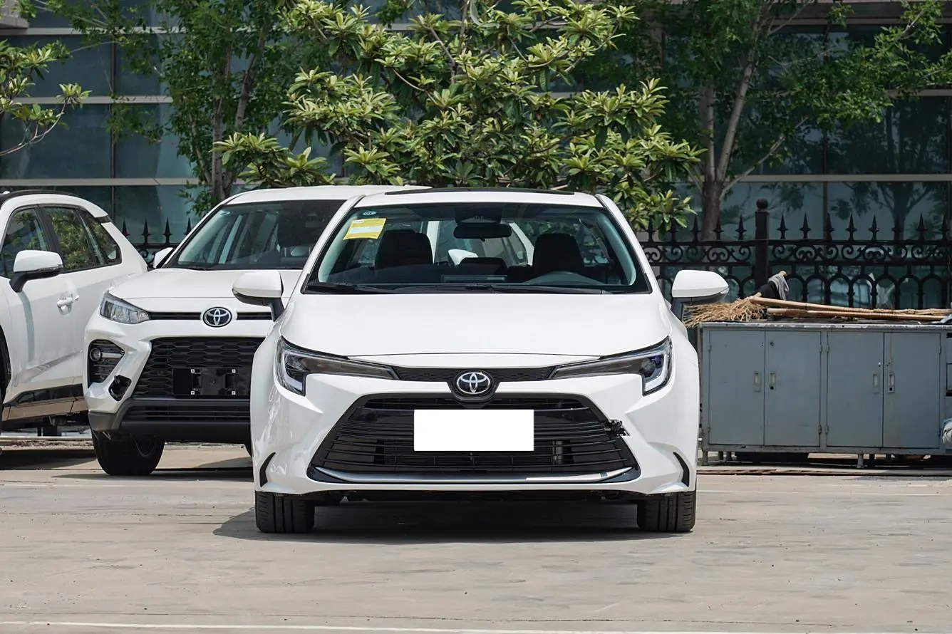 Cheap 2024 Toyota Levin Hybrid 1.8L FWD Lei Ling Hybrid New Energy Vehicle Suppliers, Exporter