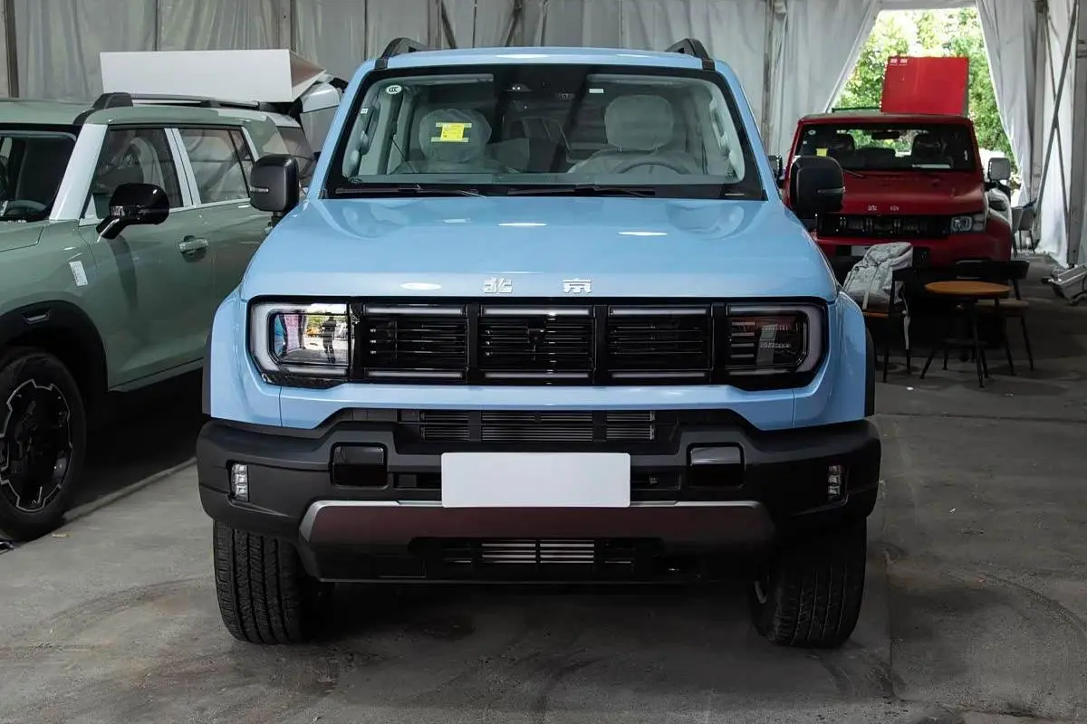 Best Beijing BJ40 Extended Range Edition 2025 Standard Edition Exporter, Service