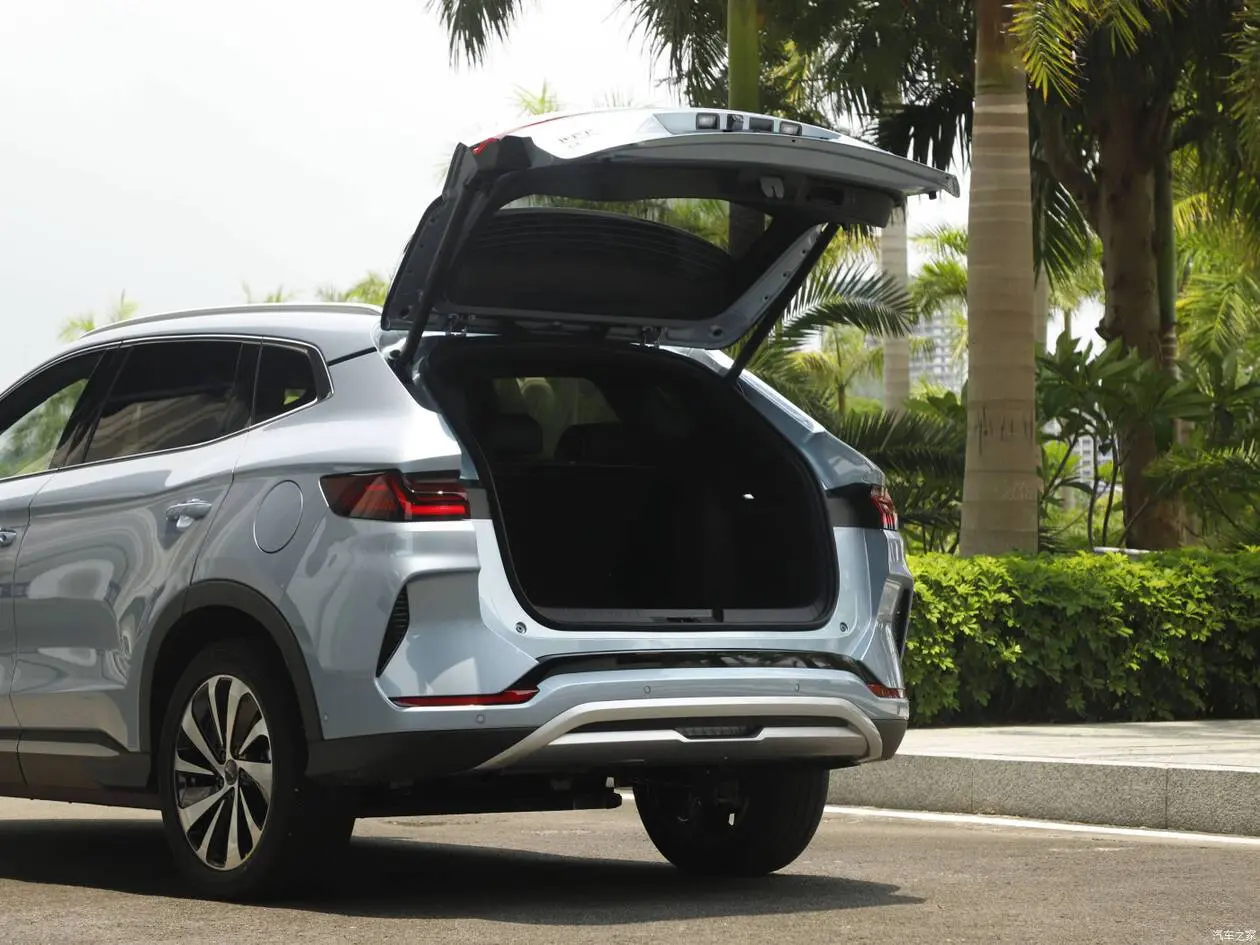BYD Song Plus Detail 1