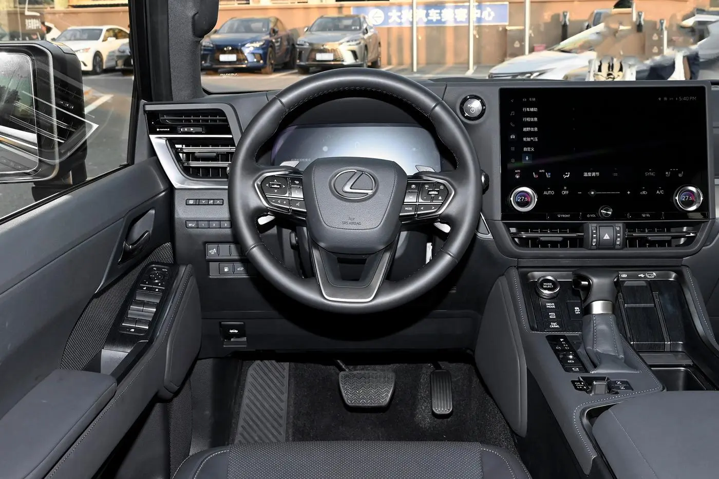 Lexus GX550 Rear View