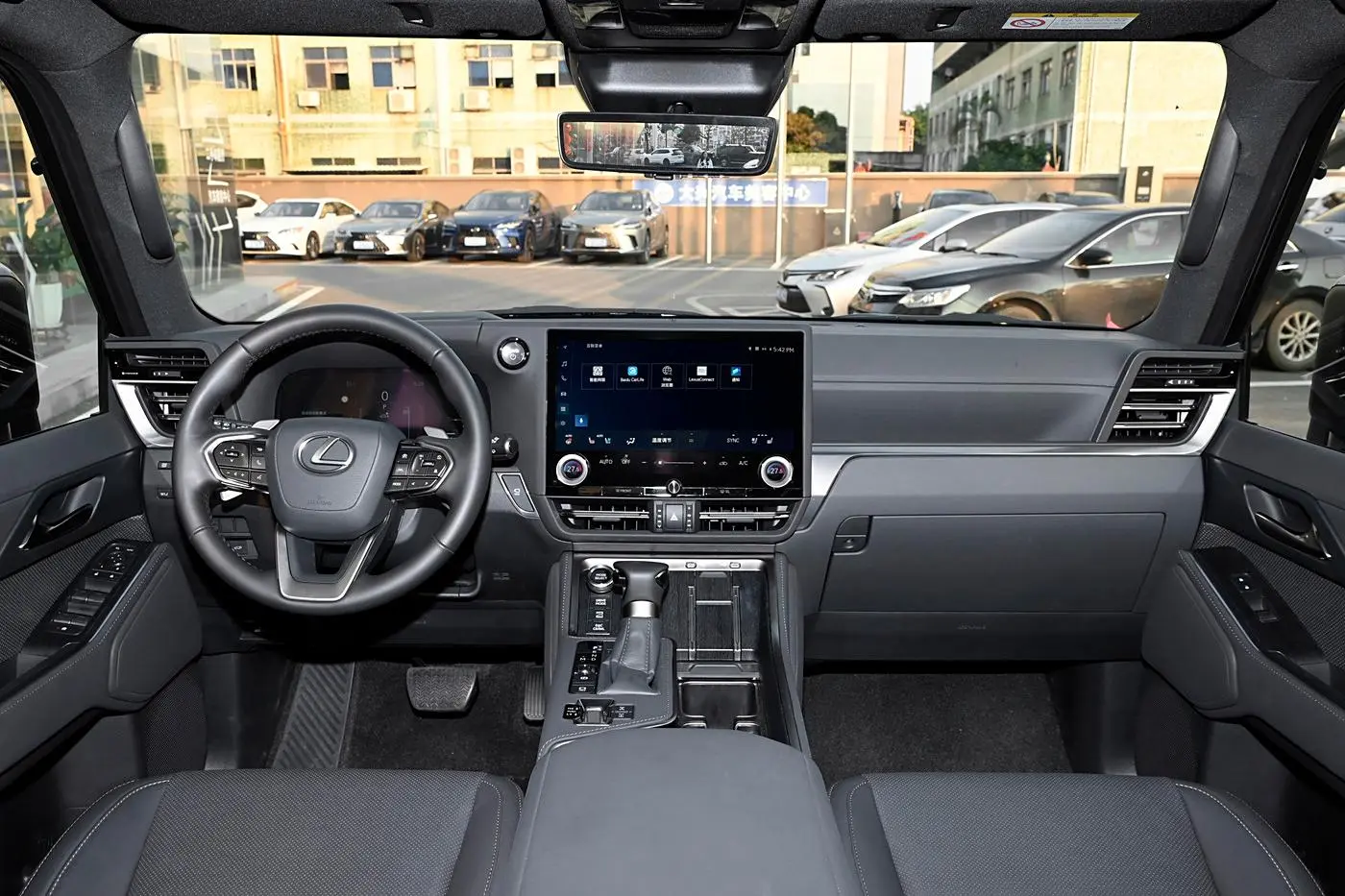 Cheap LEXUS GX550 luxury comfort off-road vehicle sturdiness Exporter, Service