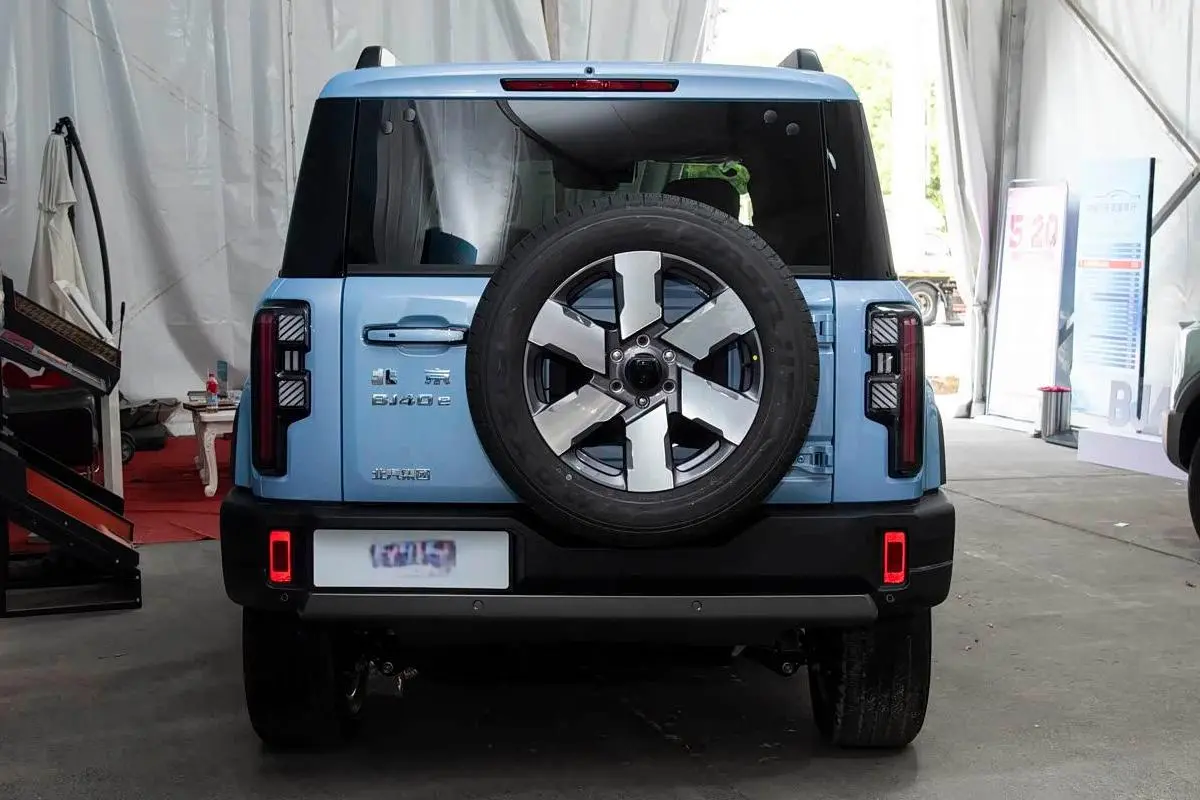 Best Beijing BJ40 Extended Range Edition 2025 Standard Edition Exporter, Service