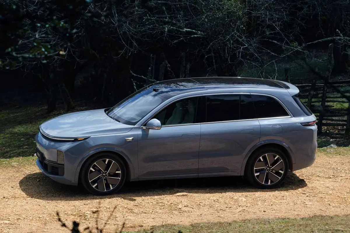 Cheap Electric vehicles Li L8 electric car range-extended electric SUV Suppliers, Exporter