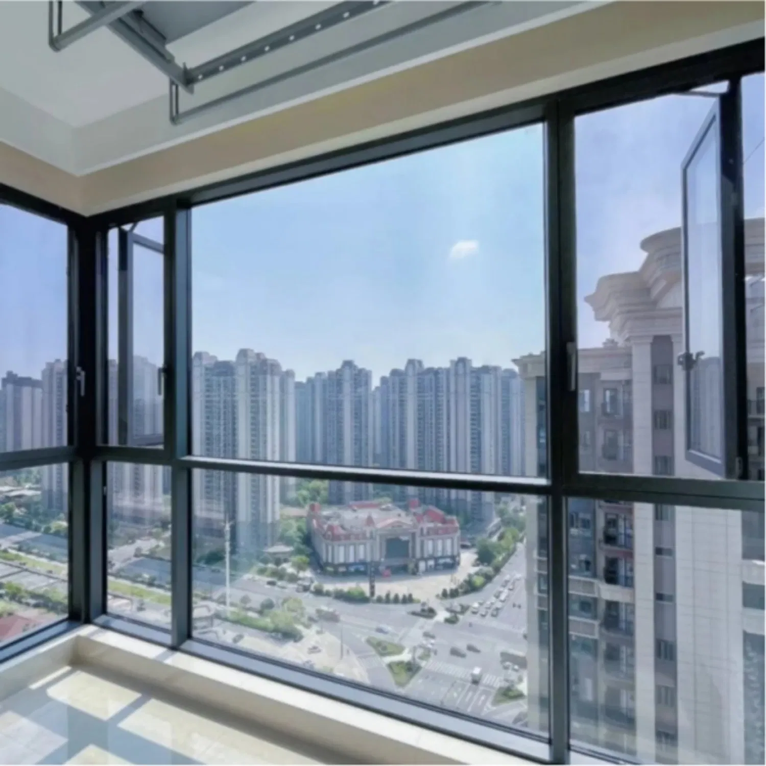 Professional Manufacturer Cost Effective Tempered Glass Thermal Break Aluminum Casement Window for Prefab Homes