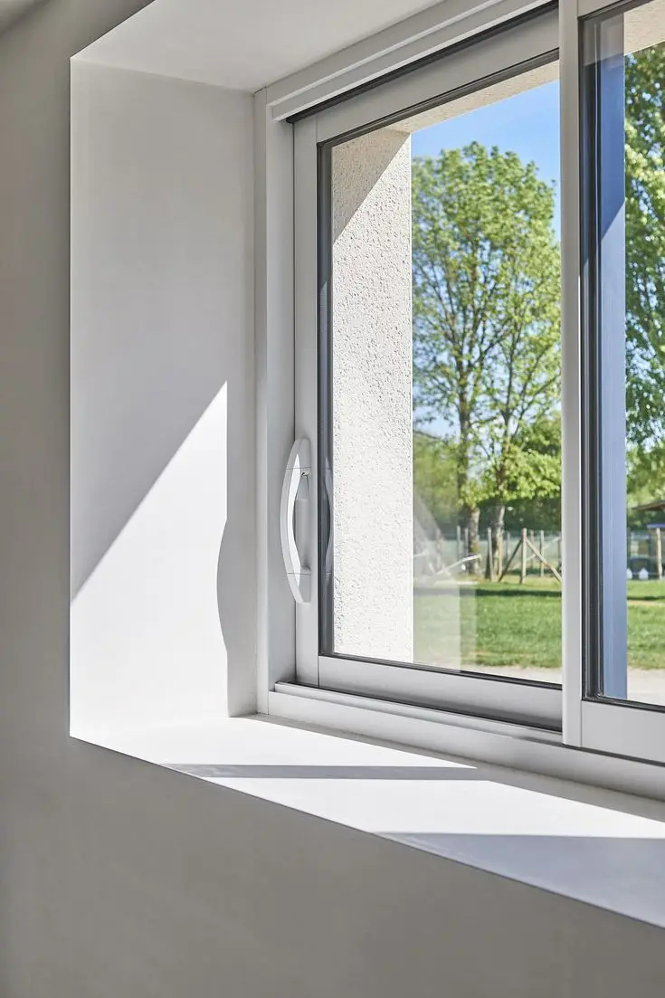 Premium Triple Glazed Aluminum Windows Modern Look Noise Reducing Glass for Residential Projects