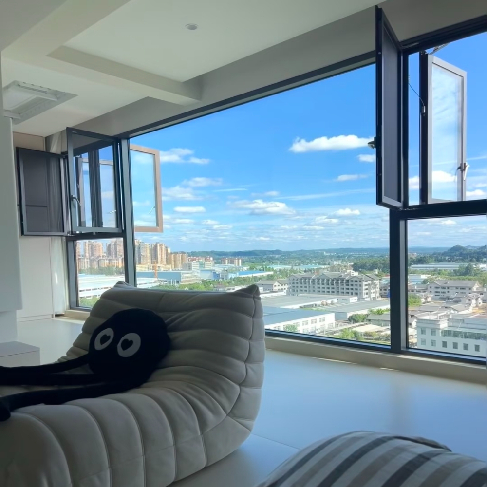 Affordable Aluminum Casement Window System for Residential Buildings Durable Modern Appearance