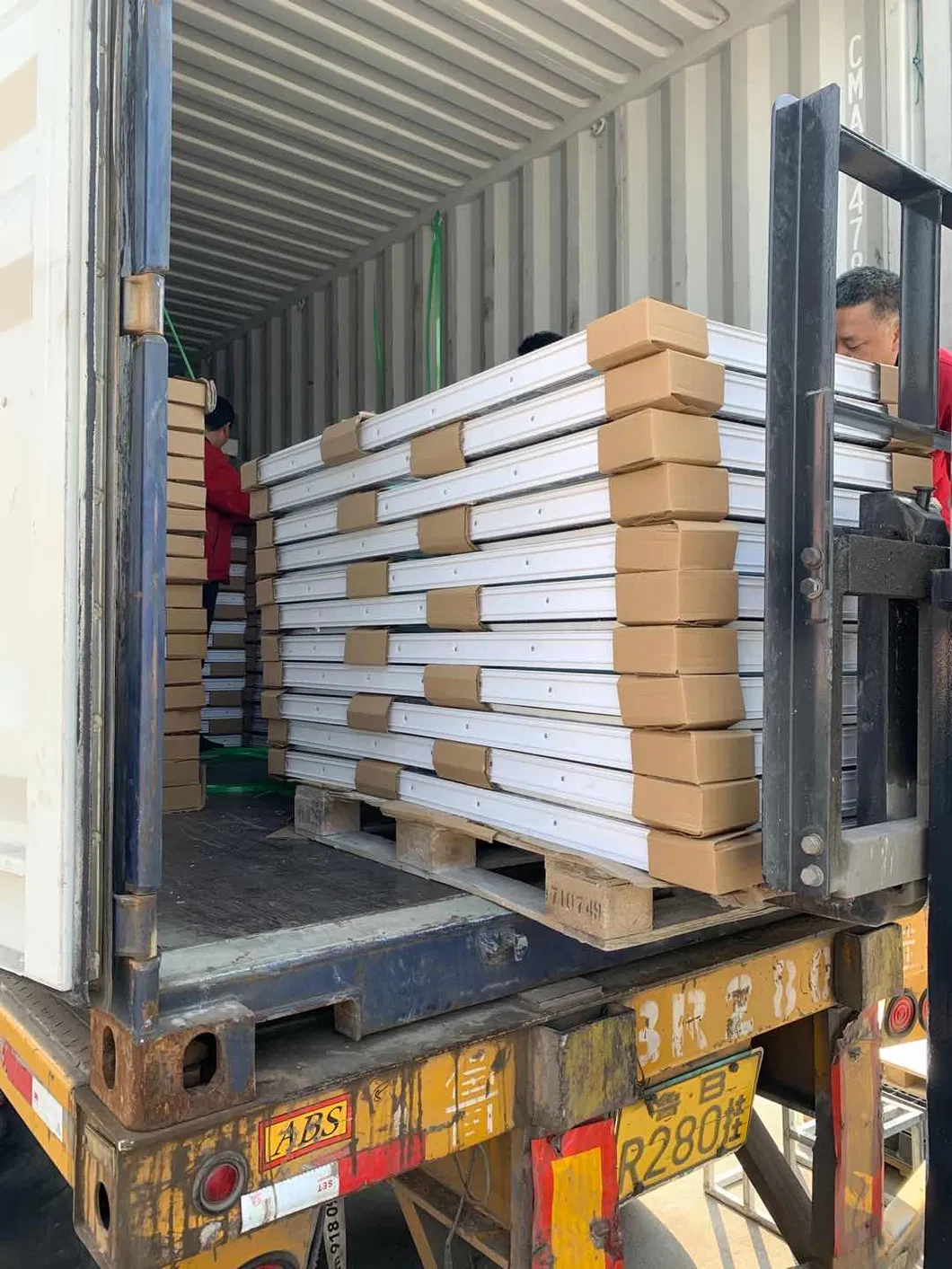 Delivery and Shipping