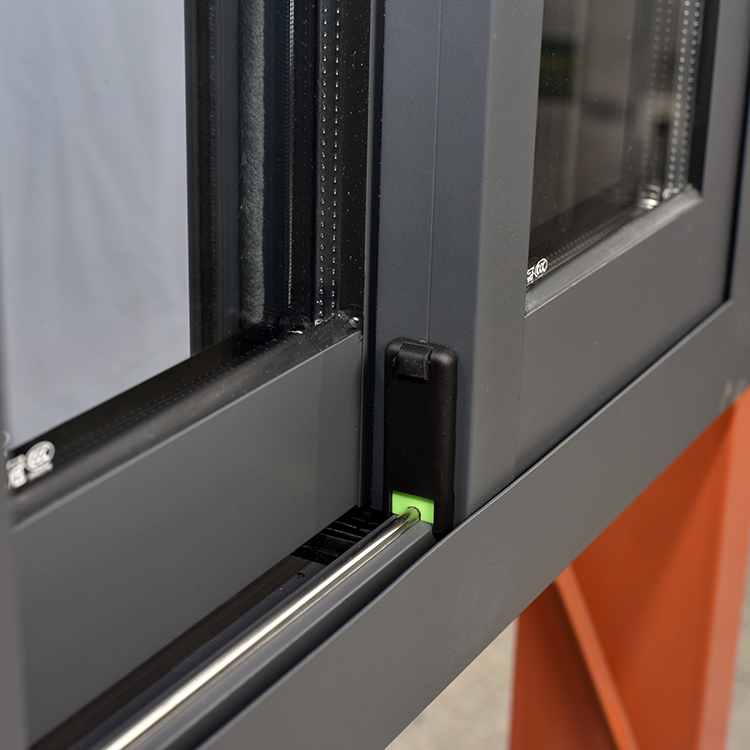 Modern Design Soundproof Broken Bridge Tempered Glass Sliding Aluminum Alloy Horizontal Window for Commercial Building