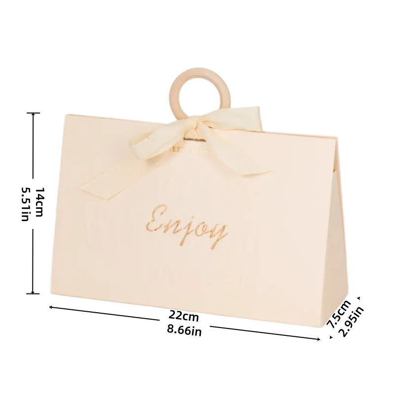 OEM Portable Gift Box: WTOH-135 Treat Bag with Ribbon for Chocolates Factory, Service