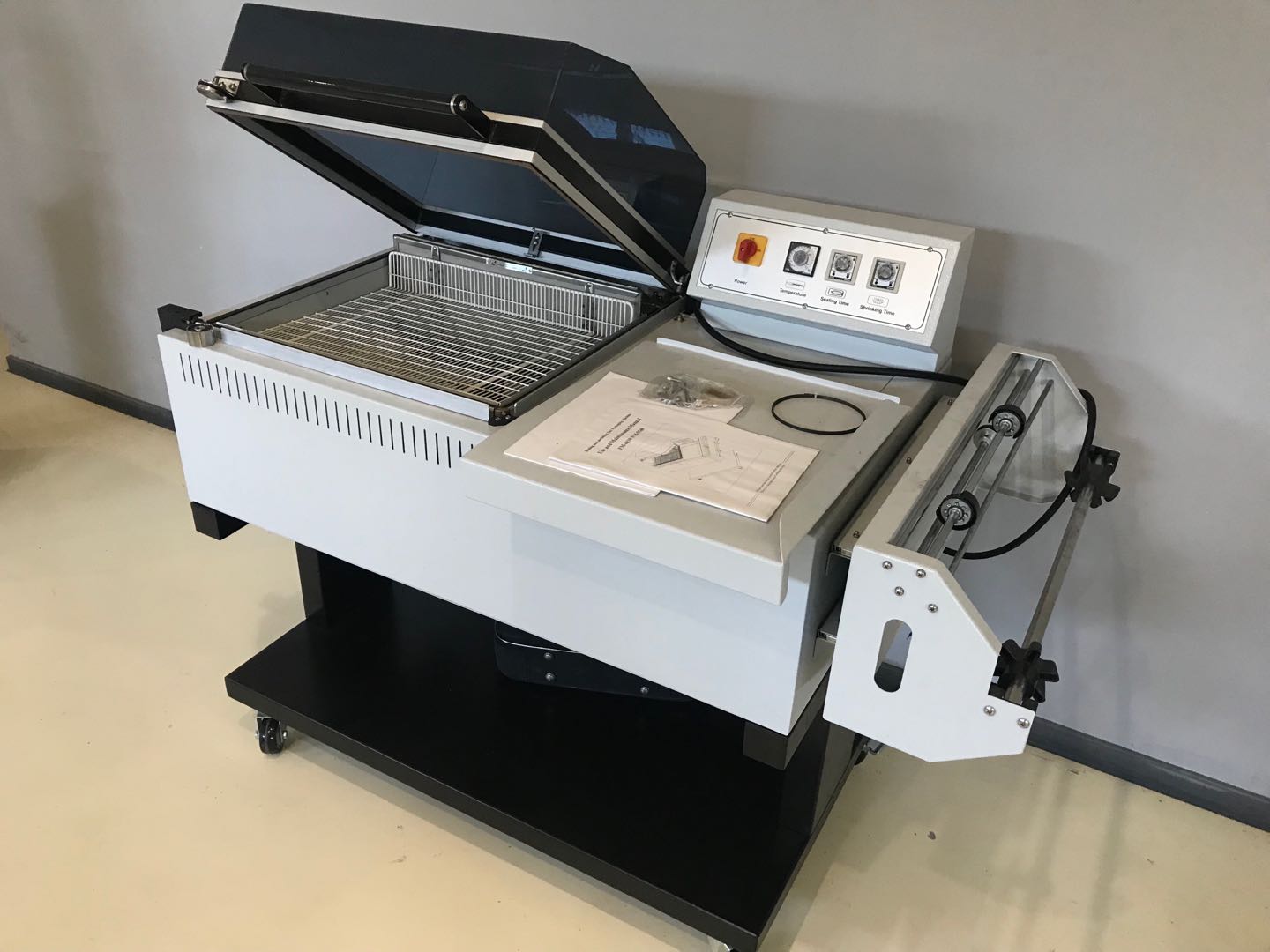 FM5540 Semi Automatic 2 in 1 Egg Tray Box Book L Sealer Shrink Tunnel Wrapping Packaging Machine