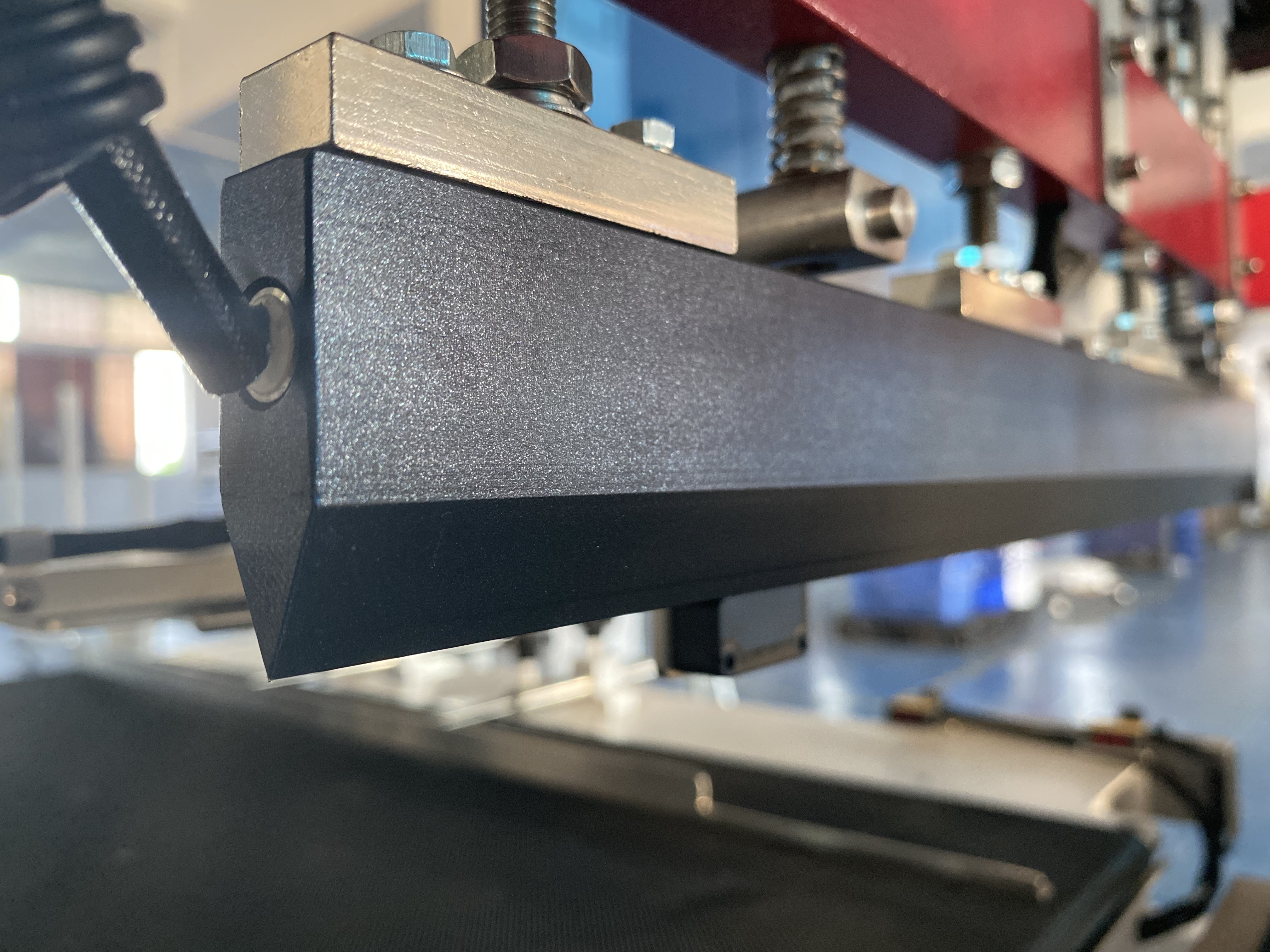 Fully Automatic L Bar Sealing Heat Shrink Film Wrapping Packing Machine