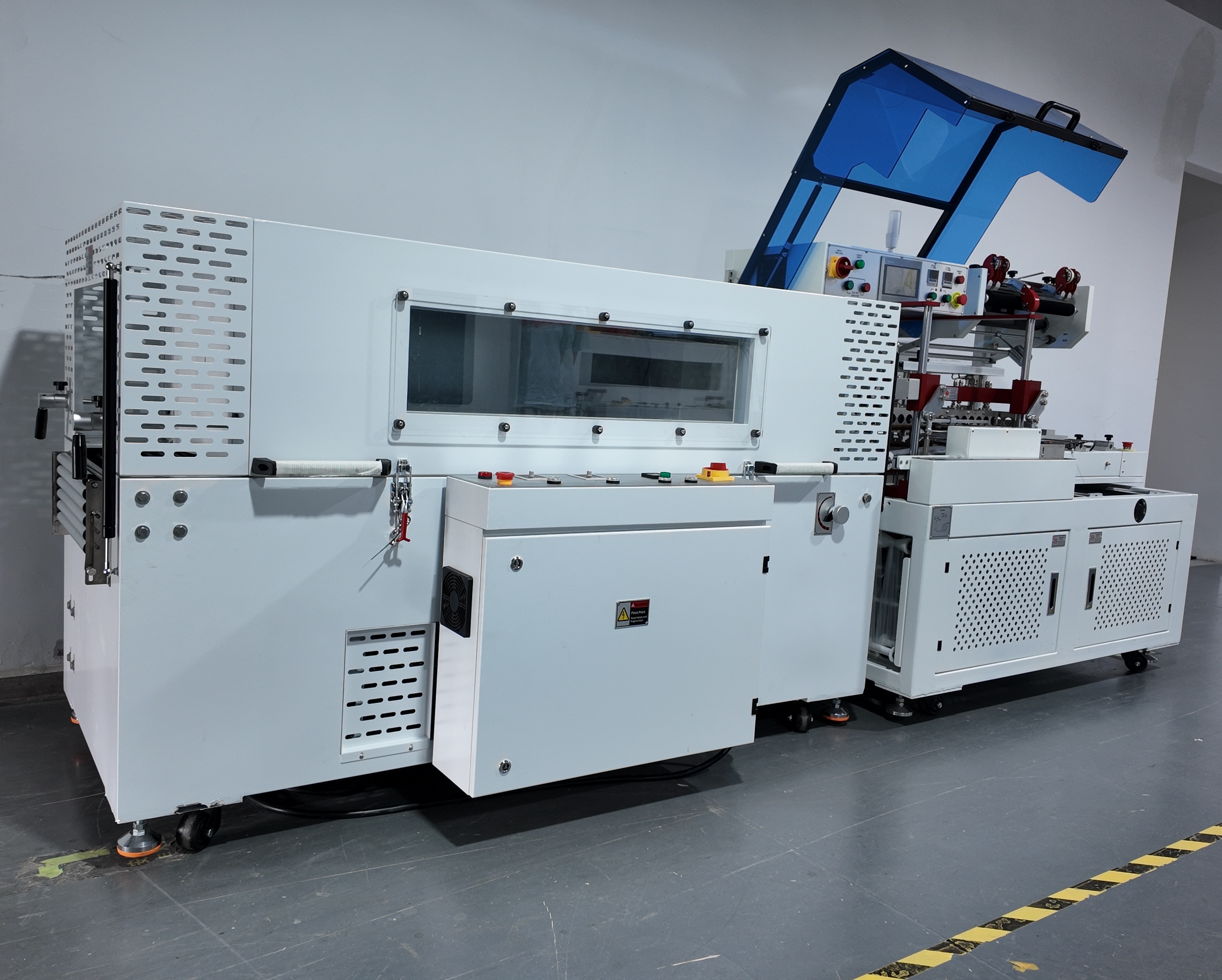 Industrial Automatic Vertical Sealing and Cutting Shrink Wrapping Machine Heat Shrink Packing Machine
