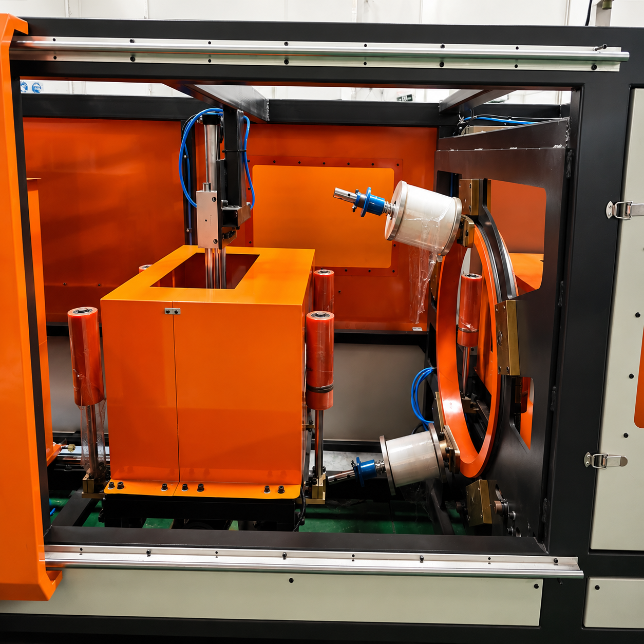 Electric Automatic Profile Wrapping Machine With Pump High Productivity Stretch Film Packaging Equipment