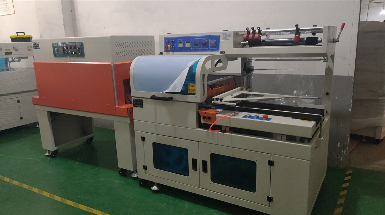 High Quality Automatic Egg Tray L Bar Sealer Shrink Film Wrap Packing Machine with Continuous Automatic Feeding