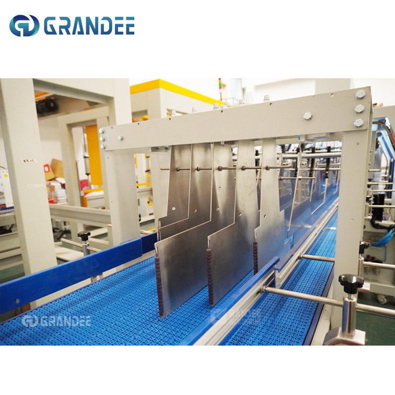 High Speed Energy Saving Heat Shrink Wrapping Machine for Beverage Water Bottle 20 Packages Min