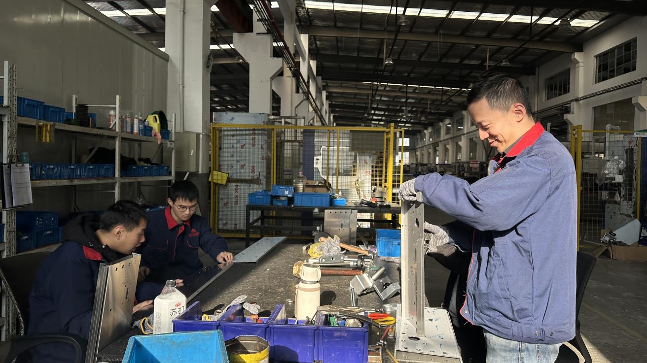 Assembly of packaging machine mechanical structure