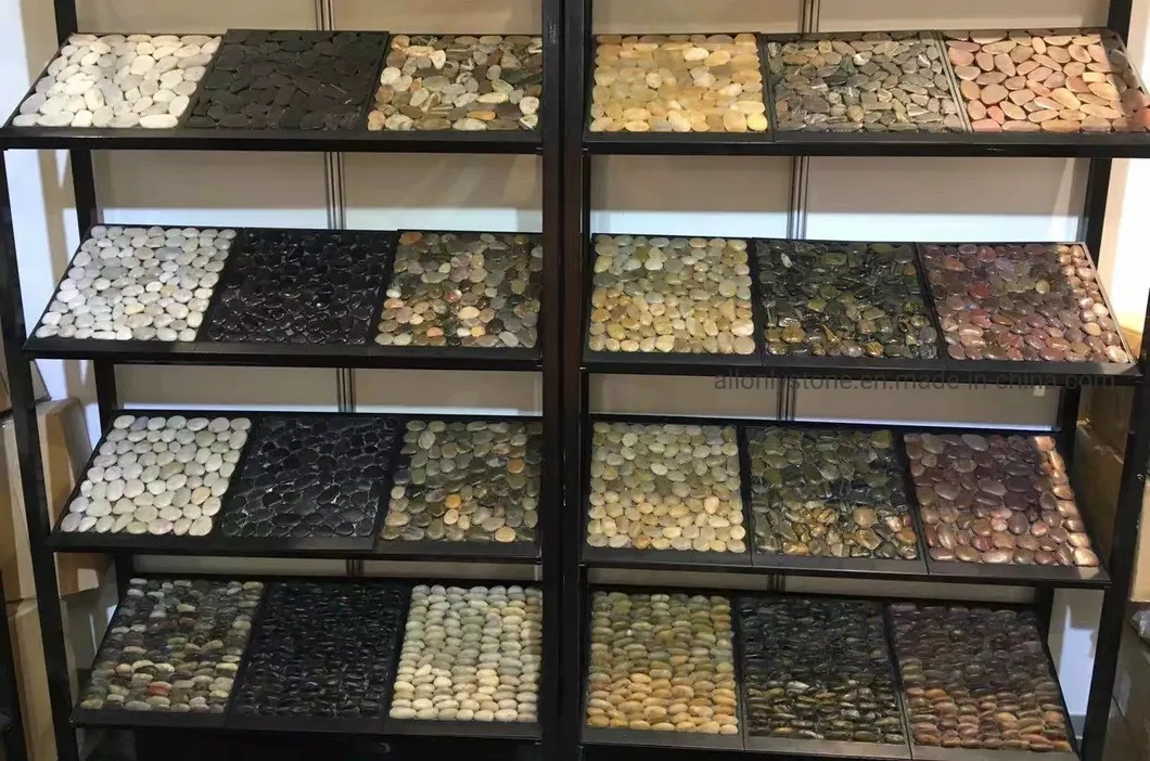 Washed Pebble Detail