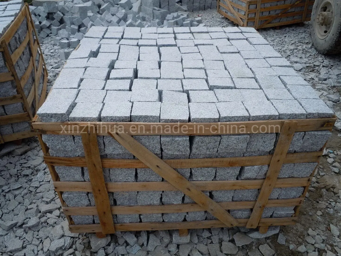 White Grey Paving Stone Tumbled Granite Flooring/Tile/Cube/Brick Paver Cobblestones Outdoor