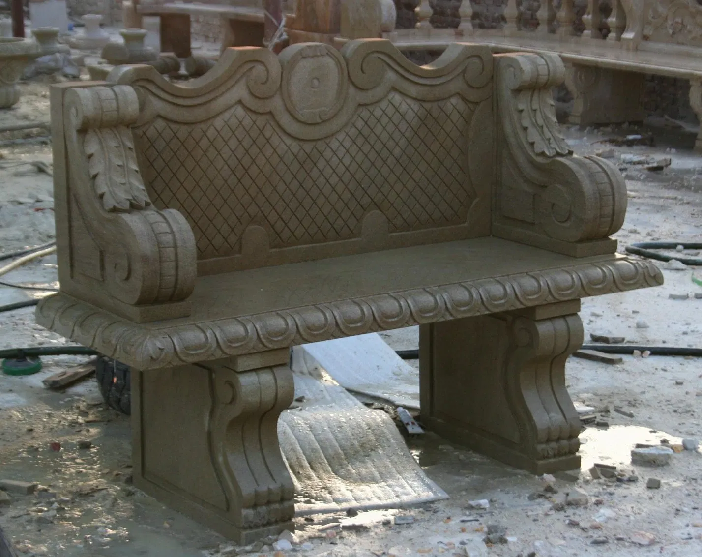 Classical Style Factory Wholesale Antique Stone Marble Garden Bench Garden Outdoor Decorative Stone Bench (SYMB-018)