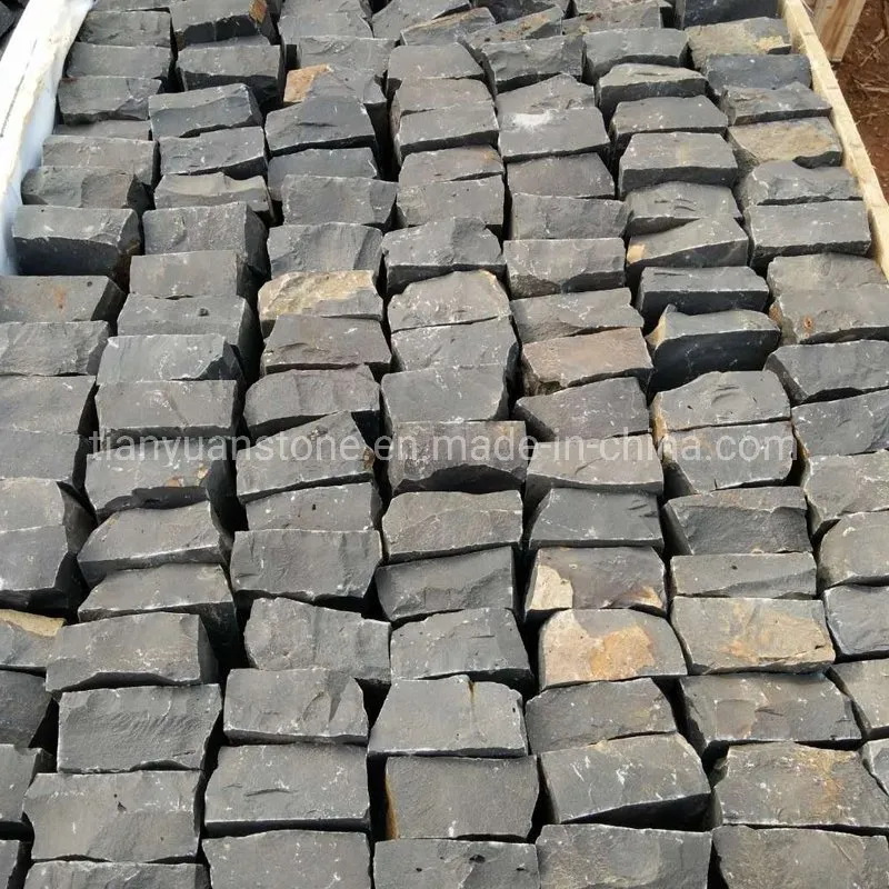 Driveway Cobblestone Detail