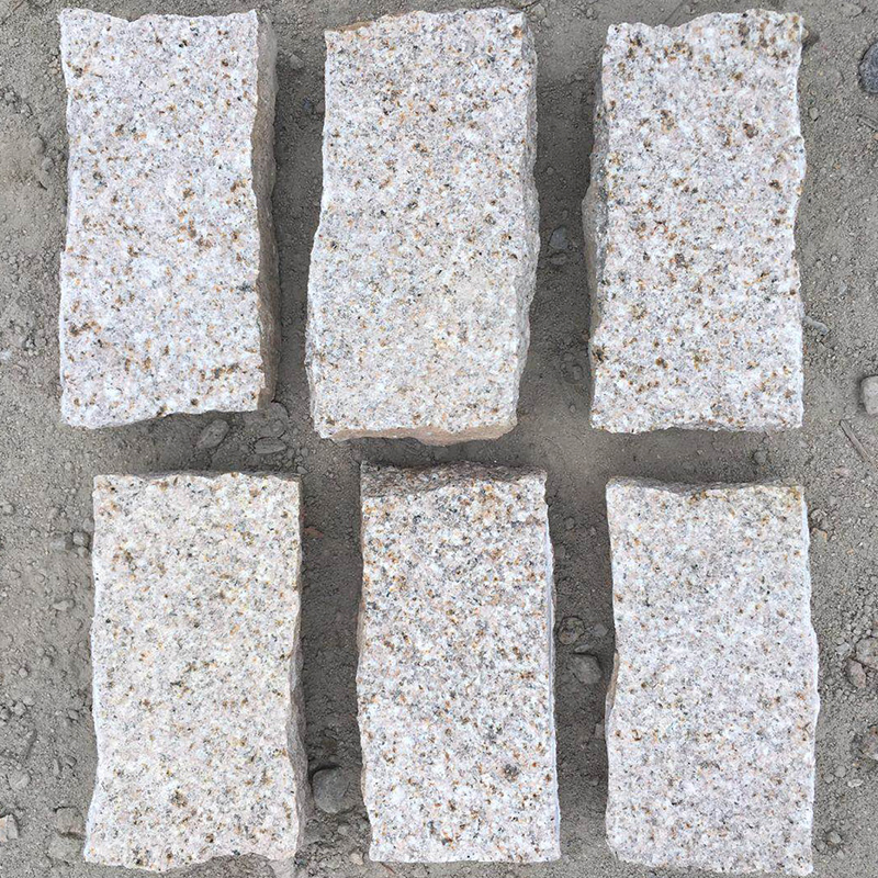 G682 Misty Yellow/Sunset Gold/Beige Rusty Stone Granite Cobblestone with Natural Split Finish for Patio Paving/Walkway Price