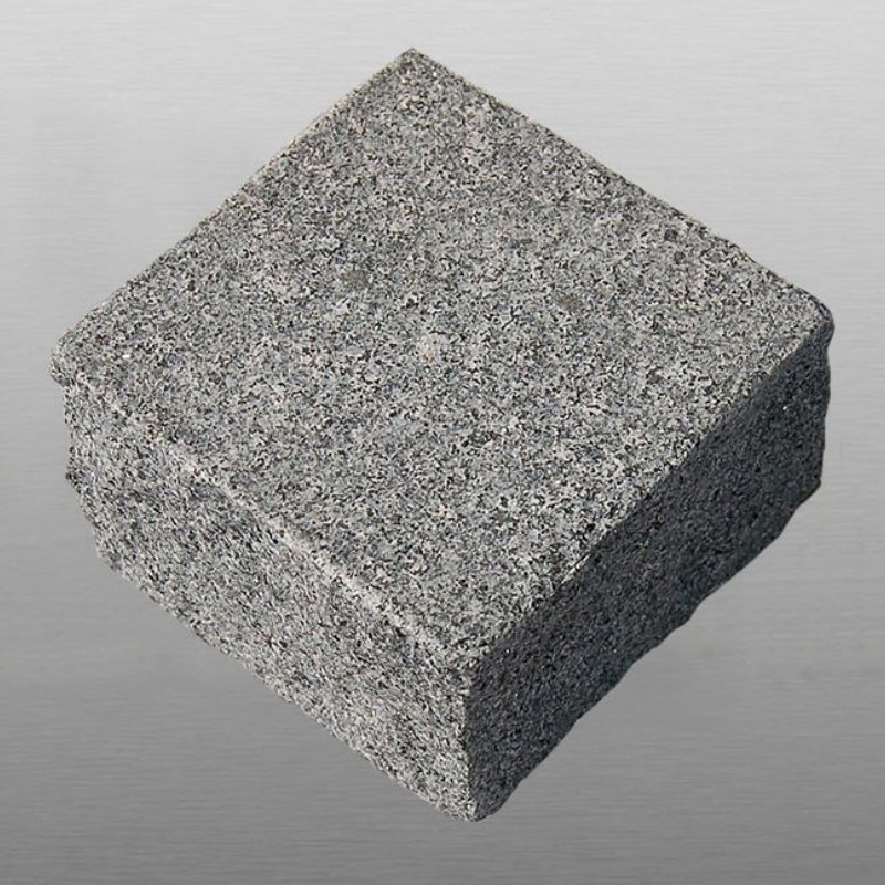 Chinese Made Dark Grey/Impala Black Granite Small Cobblestone for Outdoor Pavers Driveway
