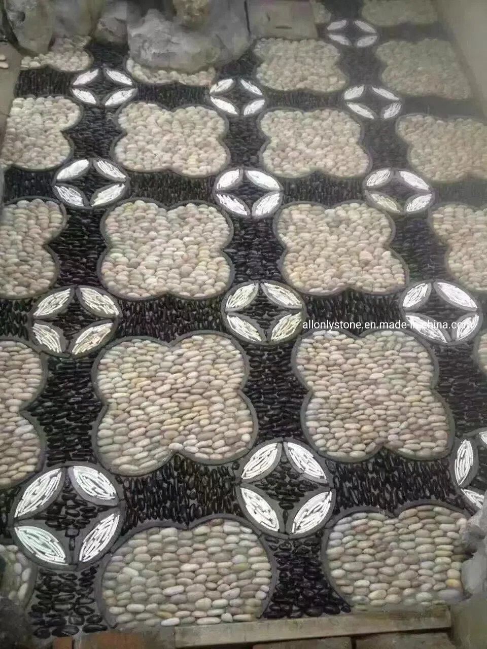 Mixed Pebble Mosaic Paver Patio Designs for Garden and Outdoor Stepping Stone