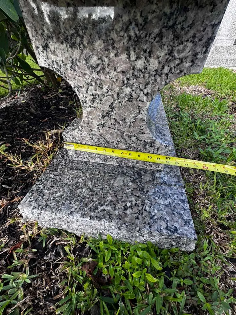 Blue Pearl Bench Detail 3