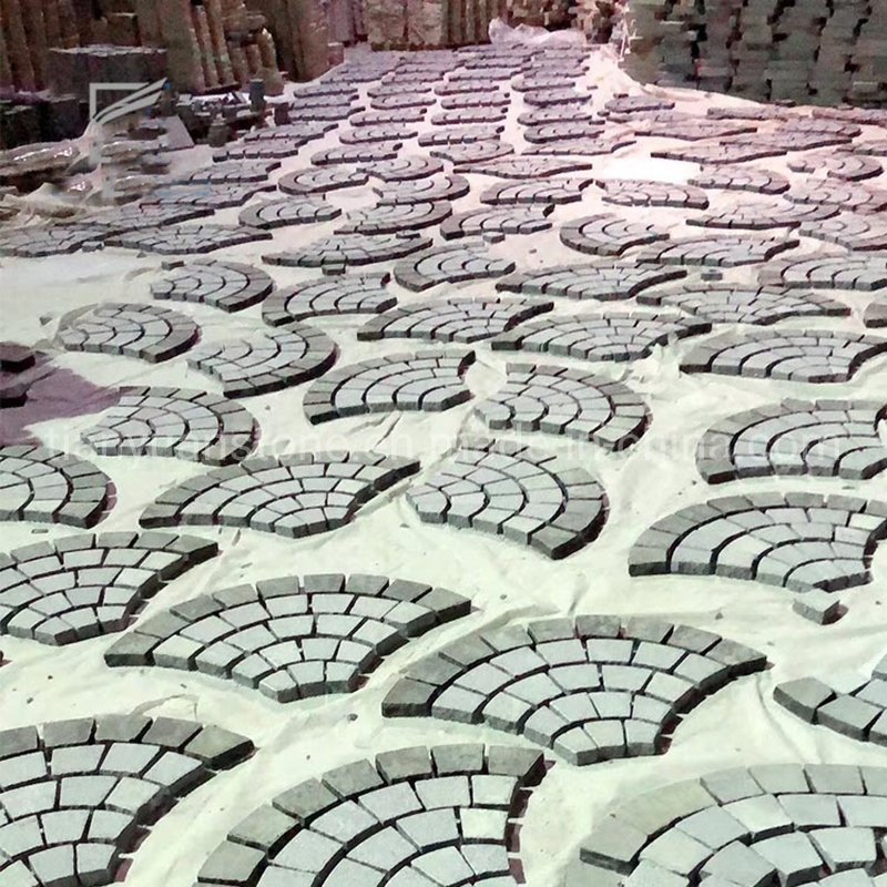 Fan Shape Meshed Cobblestone for Exterior Paving and Car Parking Area