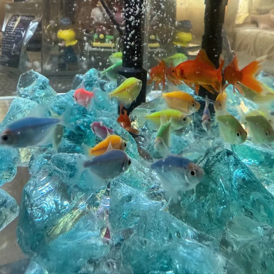 Crushed Slag Glass Rocks 2