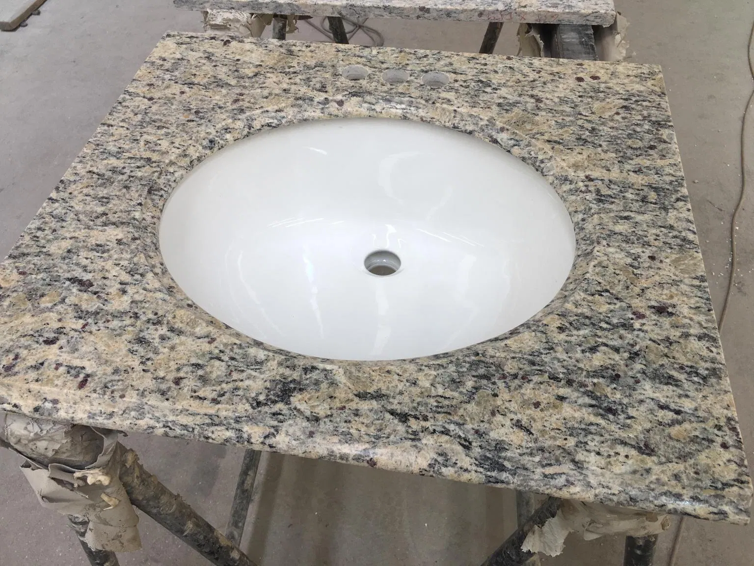 Santa Cecilia Gold Granite Ogee Edge Bathroom Vanity Top with Oval Ceramic Sink