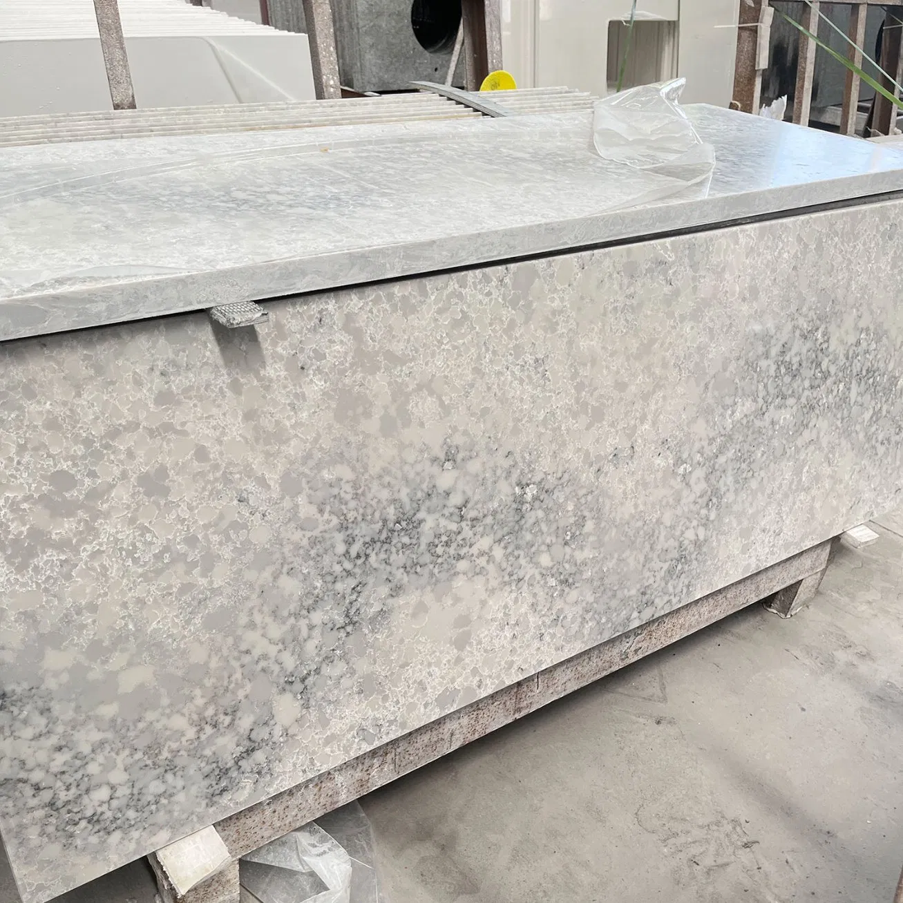Prefabricated Home Decoration Material Artificial Stone Quartz Types of Countertops