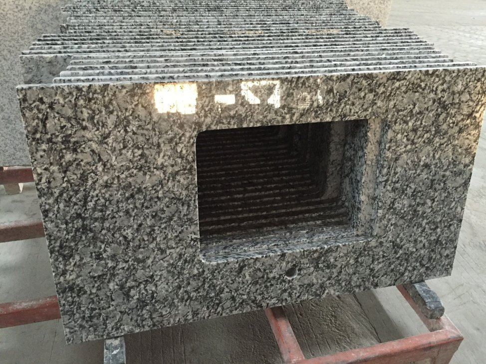 Prefabricated Granite Countertop for Kitchen and Bathroom