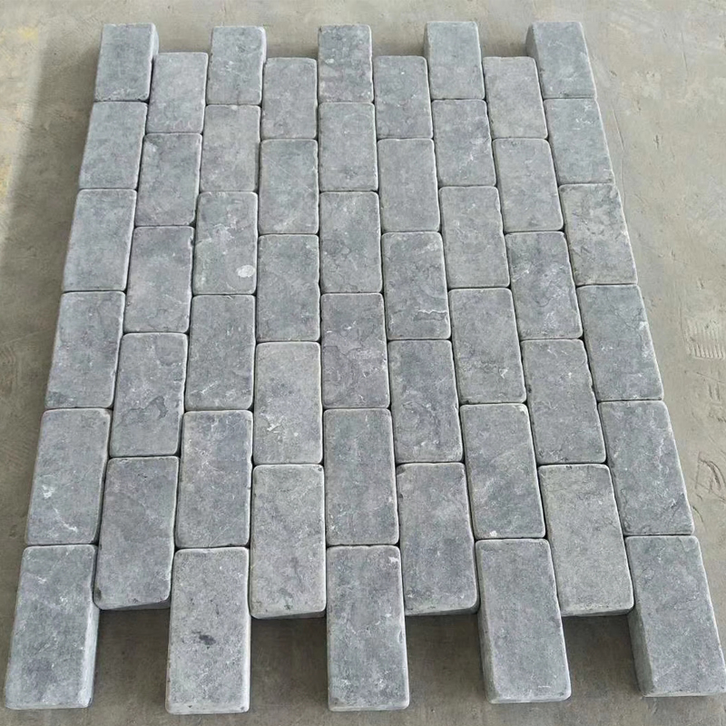 Bluestone Blue Limestone Cobblestone for Garden/Patio/Walkway Paving