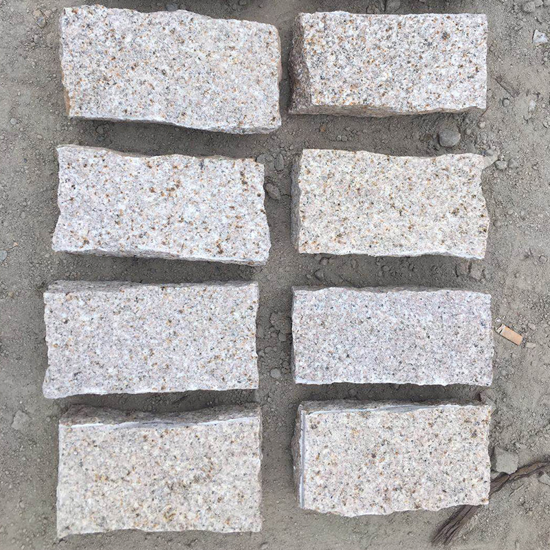 G682 Misty Yellow/Sunset Gold/Beige Rusty Stone Granite Cobblestone with Natural Split Finish for Patio Paving/Walkway Price