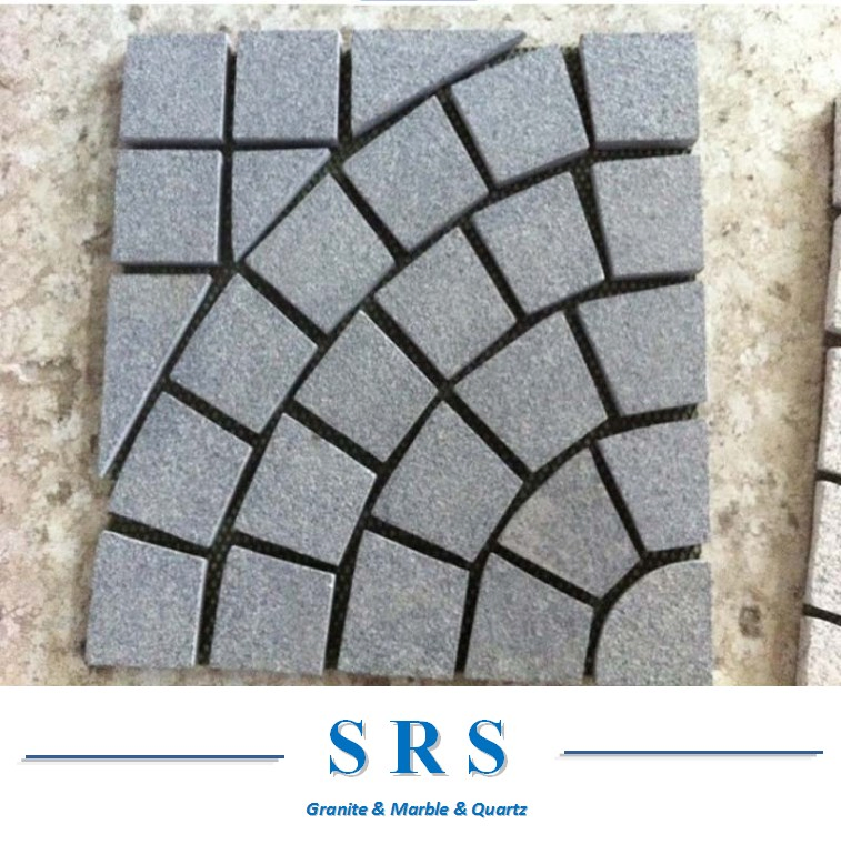 Natural Stone Granite Paving Stone on Mesh for Ourtdoors Street/Garden/Landcaping