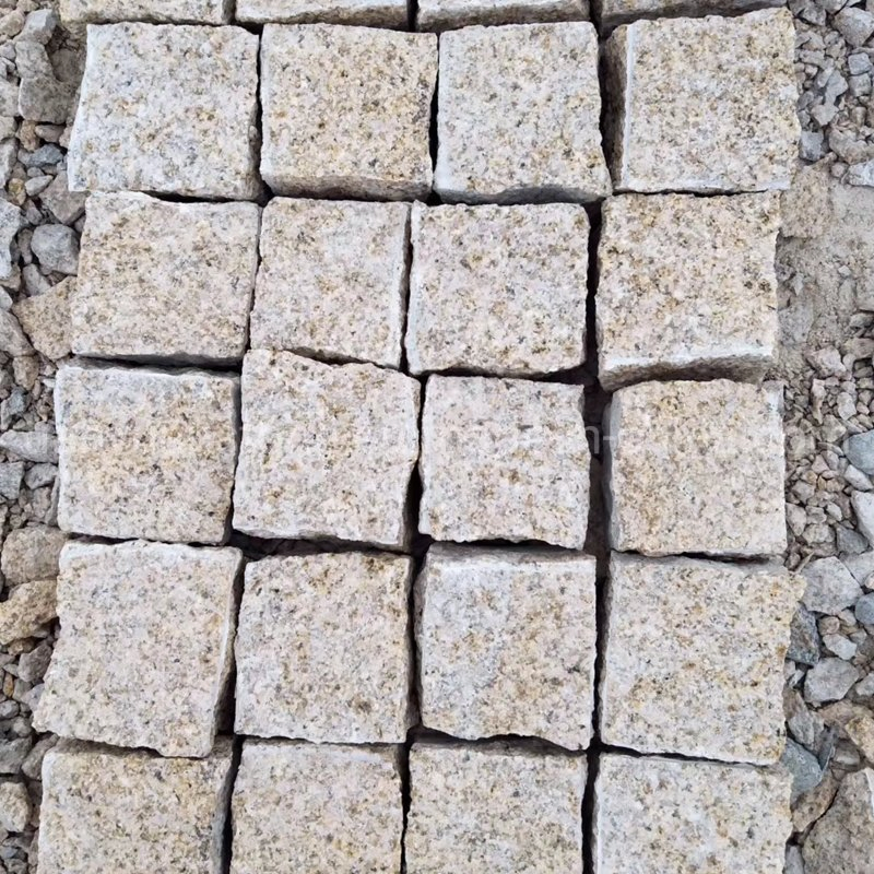 Yellow Granite G682 Split Cubestone Cobblestone