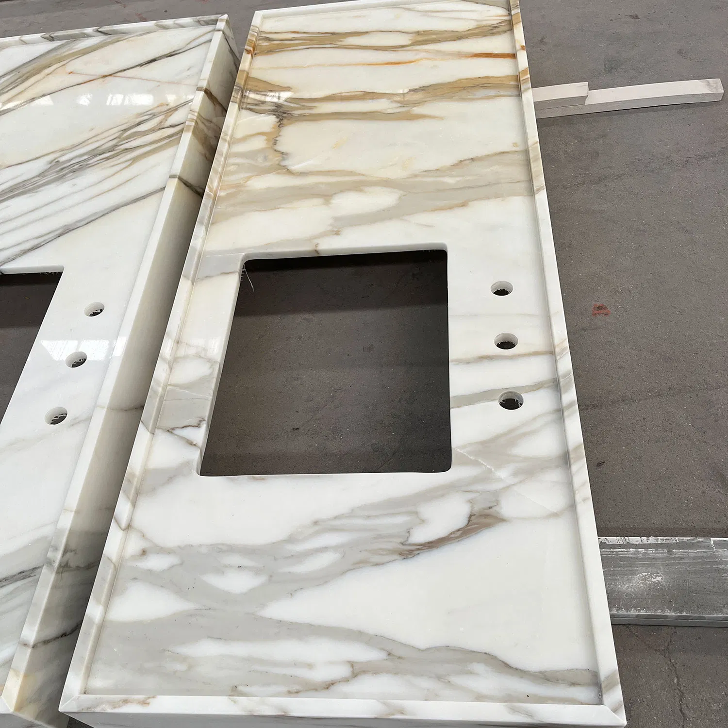 Natural Marble Calacatta Design Bathroom Vanity Basins Cabinet Basin Bathroom Sink Vanity Top