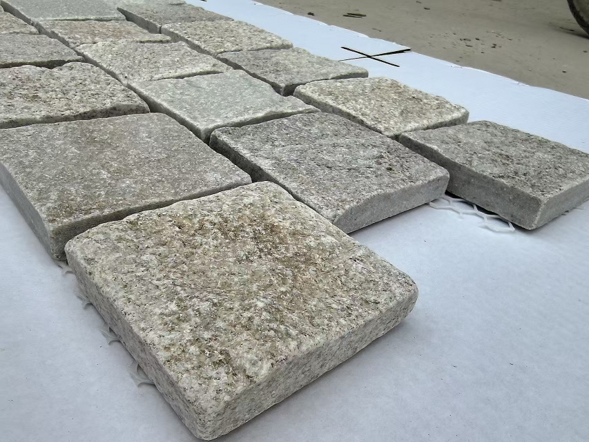 Nature Quartzite Slat Stone Cobblestone for Outdoor Flooring