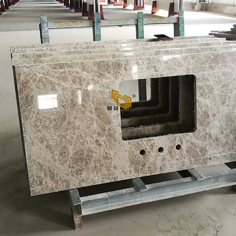 Prefabricated Calacatta Quartz/Marble/Granite/Travertine/Stone Countertops for Kitchen Project/Construction/Building/Home Decoration