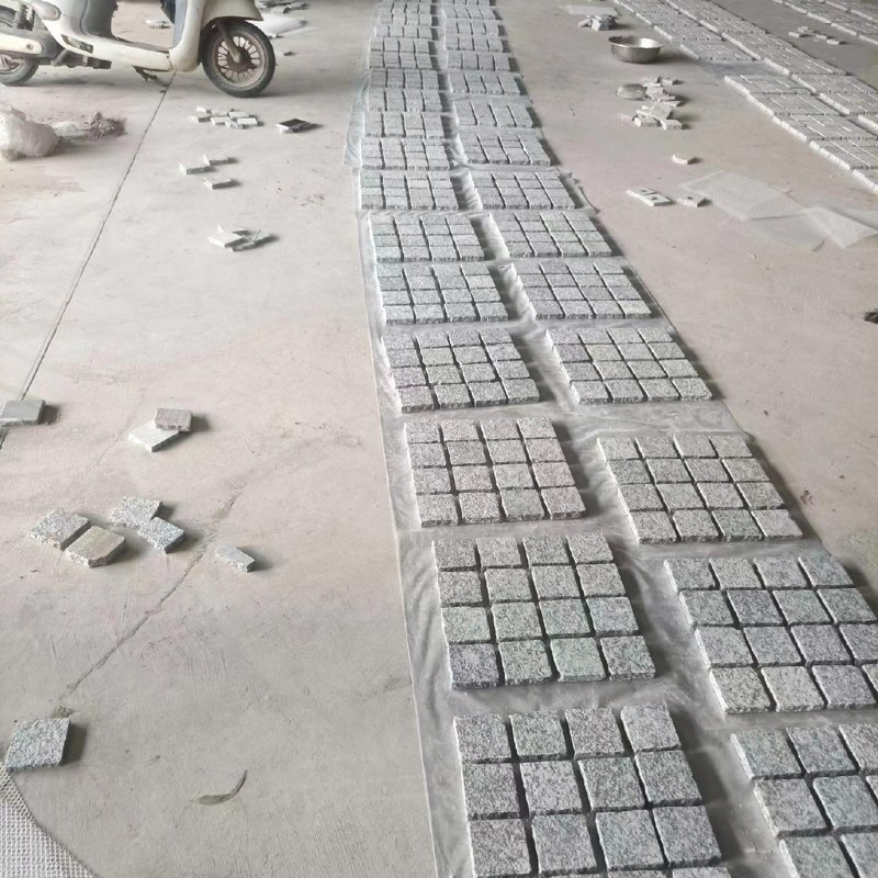 Grey Granite Natural Stone Driveway Paving Cobblestone Mesh