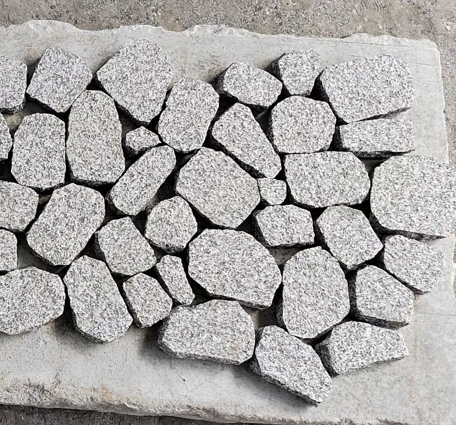 Red Granite Random Stone Flooring Paving Steping Stone for Garden