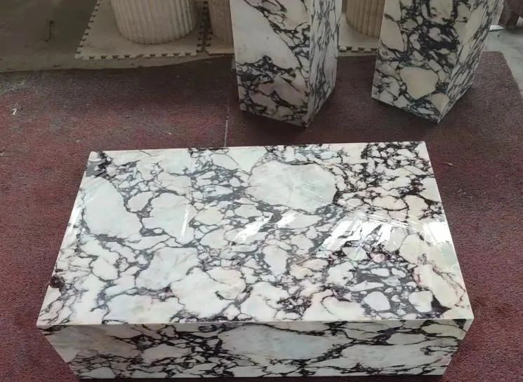 Travertine Table Details