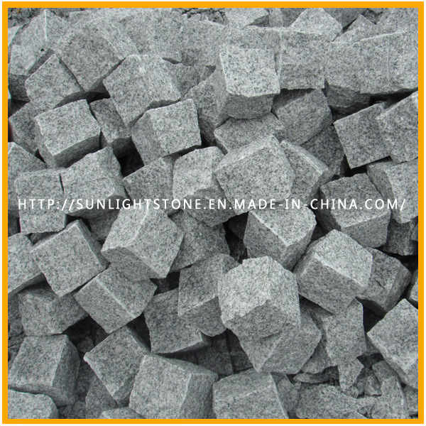 Natural Black/White/Pink Granite Cobblestones for Landscape