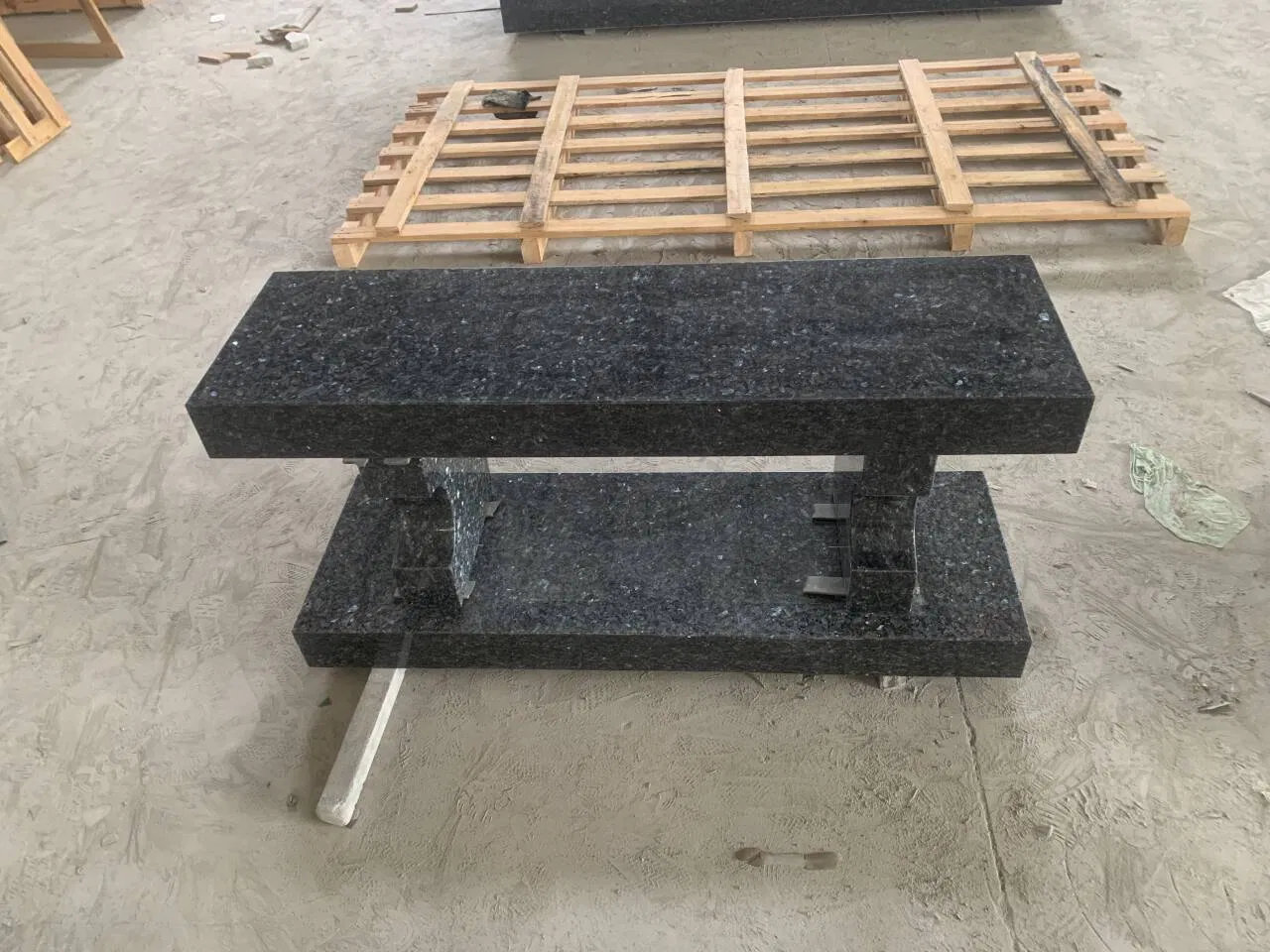 Natural Granite Stone Polished Blue Pearl Park Bench for Garden/Park