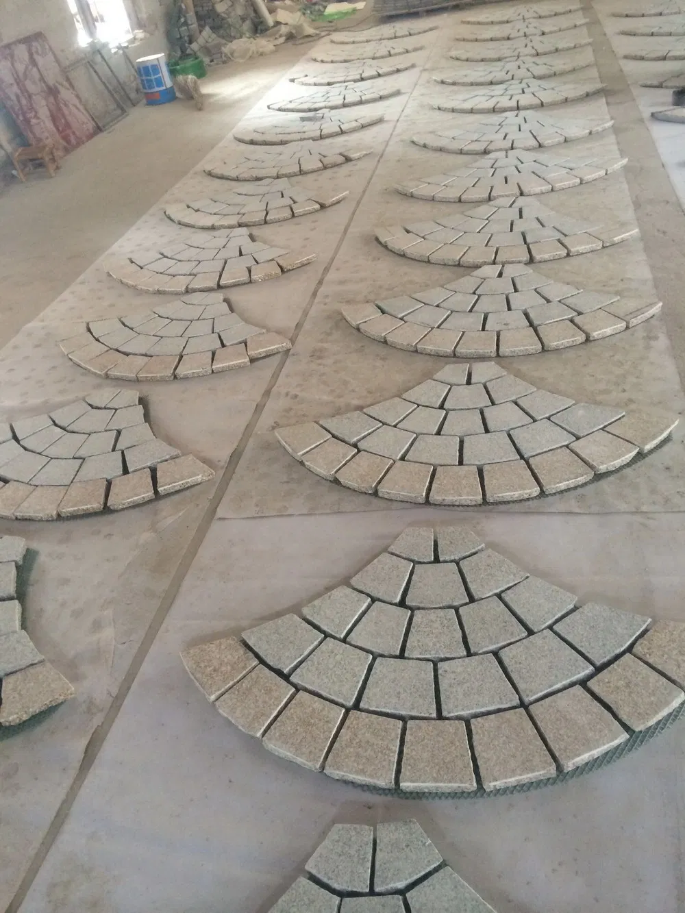 China G666 Red Granite Cubic Stone