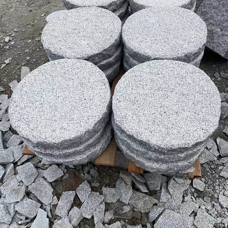 Handmade Bush Hammered Round Granite Stepping Stones for Gardens
