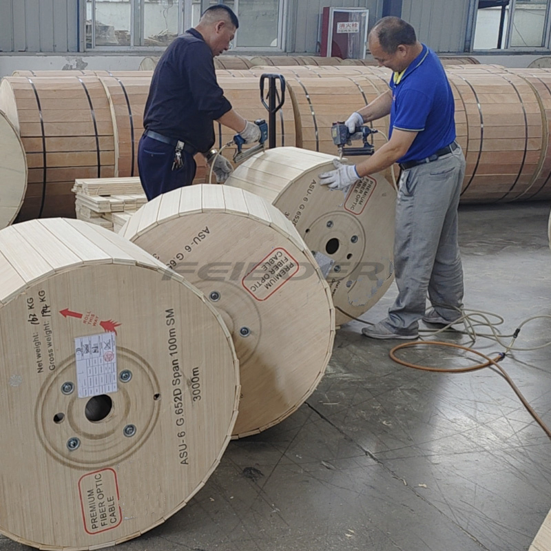 Plywood Drum Gdts Opto Electric Composite Outdoor Hybrid Cable Fiber Optic Single-Mode RV 2*2.5mm 2*1mm 2*2mm-Power 4-144 Core