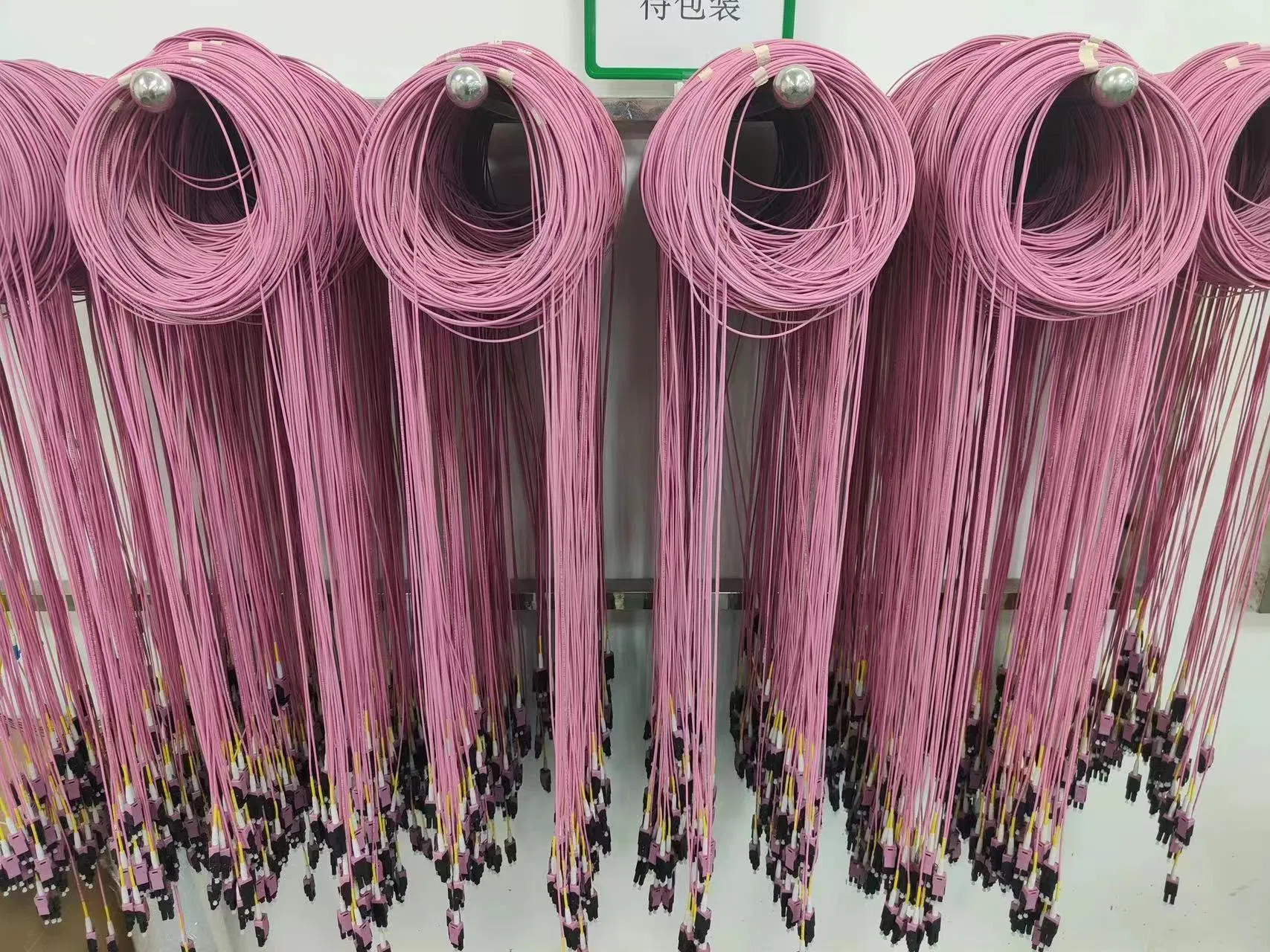 Kexint Data Center Cabling Sm MTP MPO 40g/100g Fiber Optical Patch Cord 72 / 144 Core Cable